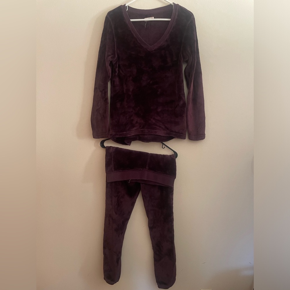 Purple UGG Super Soft set